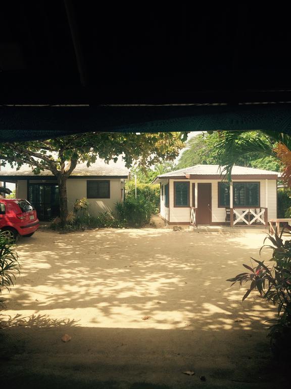 فندق Manaseفي  Vacations Beach Fale الغرفة الصورة