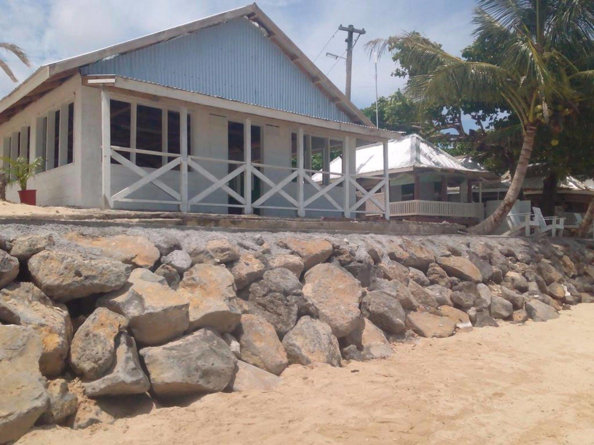 فندق Manaseفي  Vacations Beach Fale المظهر الخارجي الصورة